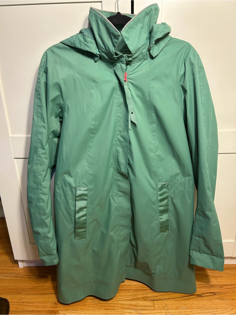 Lululemon Rain On Jacket - Picture 12 of 15